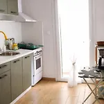 Olympus Cozy Mountain View Escape With Balcony *